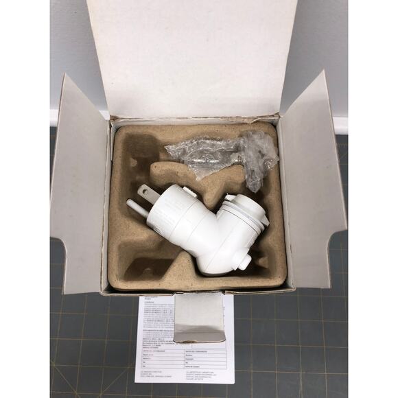 Scentsy Hom Is Where My Cat Is Mini Plug in Warmer Nightlight Wax Warmer - Picture 4 of 8